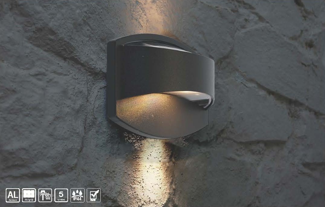 Shuttle Wall Light